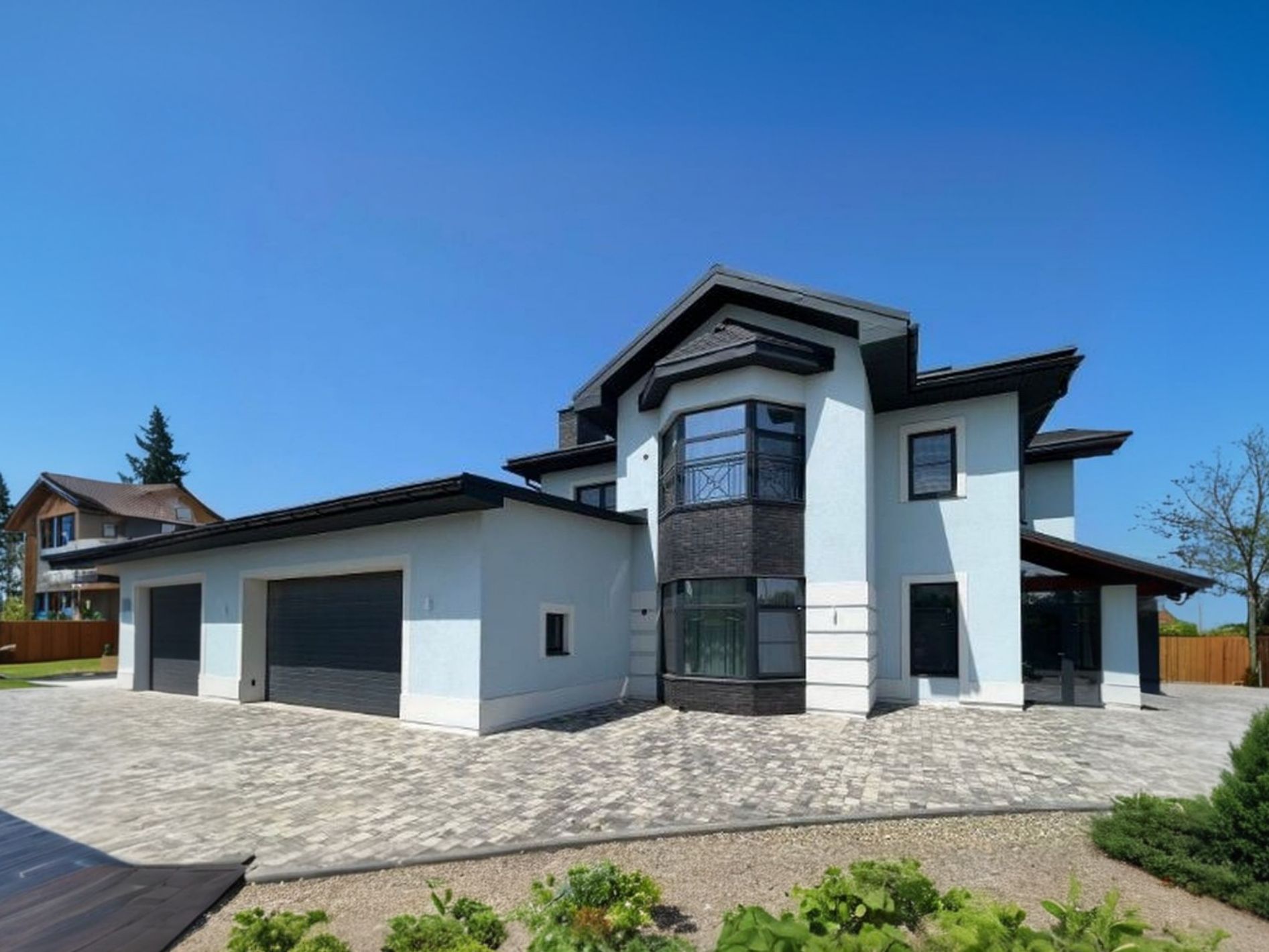 Превью для проекта в портфолио ««Диадема» - проект двухэтажного дома, с эркером и с террасой, в стиле эклектика, с гаражом на 2 авто»