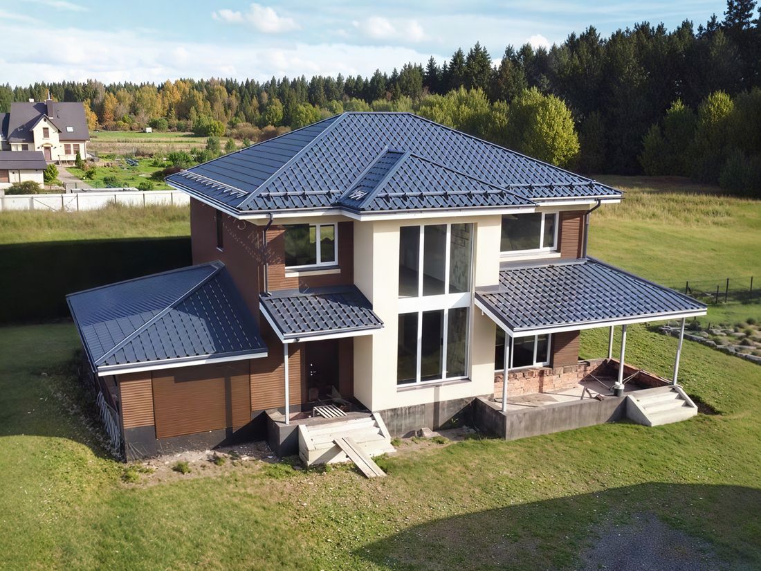 Превью для проекта в портфолио ««Светлая полоса» - проект двухэтажного дома, современный стиль, с террасой и с гаражом»