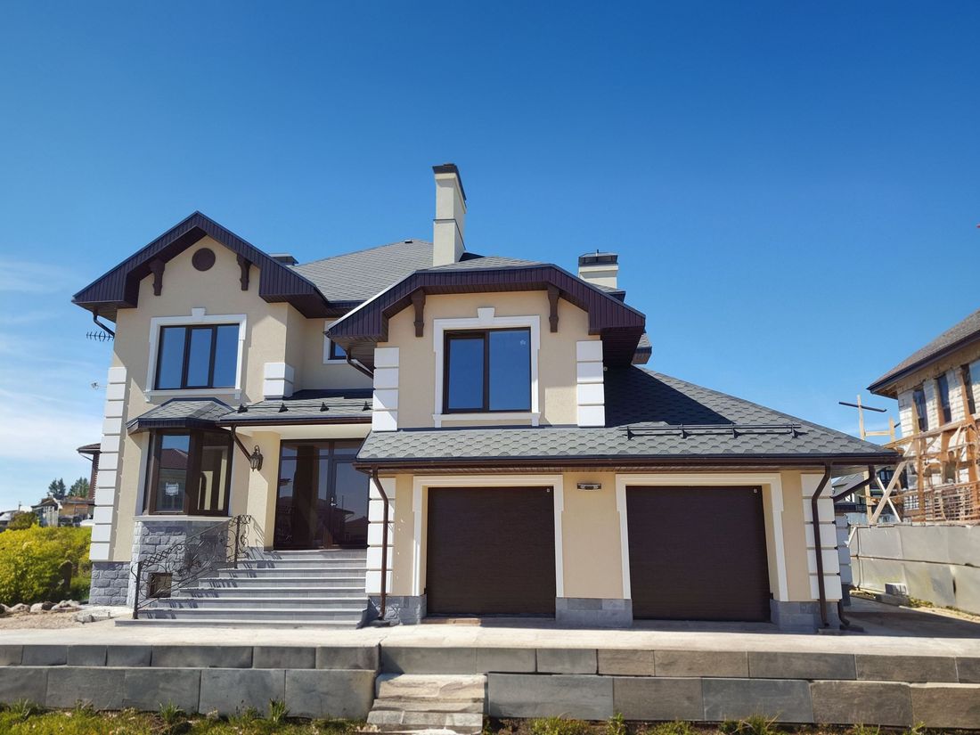 Превью для проекта в портфолио ««Эвридика» - проект загородного дома, с террасой и с гаражом на 2 авто»