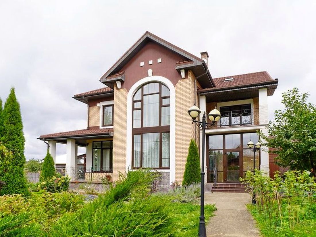 Превью для проекта в портфолио ««Голицын»- проект двухэтажного дома, с двусветной гостиной и с террасой, в стиле модерн, с цокольным этажом»