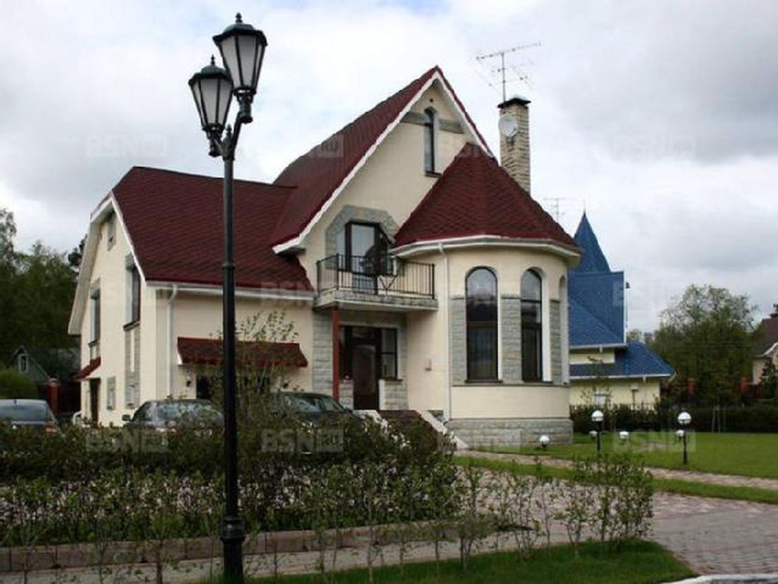 Превью для проекта в портфолио «Прекрасный дом! «5-ая глава» - проект дома, со вторым светом гостиной, с мансардой и с гаражом, в стиле замка»