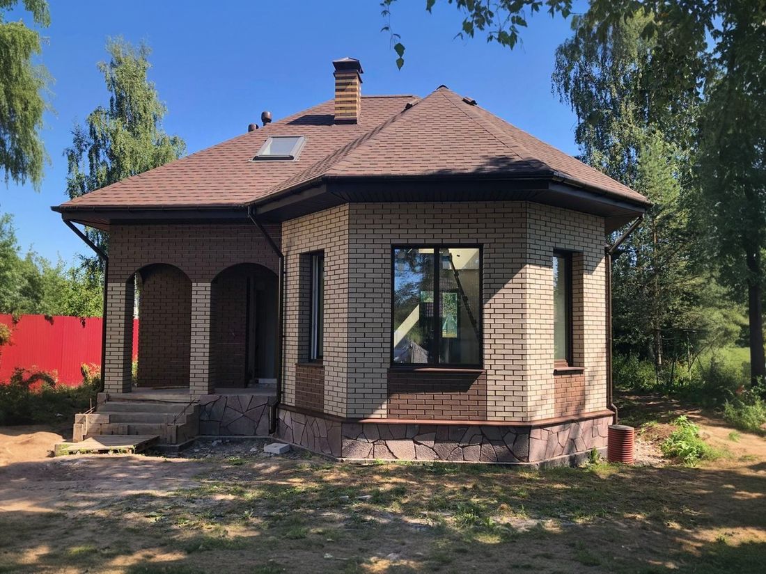 Превью для проекта в портфолио ««Душечка» - проект дома с мансардой, планировка со вторым светом в гостиной, с террасой»