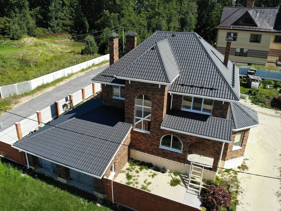 Превью для проекта в портфолио ««Маленький принц» - проект двухэтажного дома, с эркером и с террасой, с кабинетом на 1 эт, с цокольным этажом и гаражом»