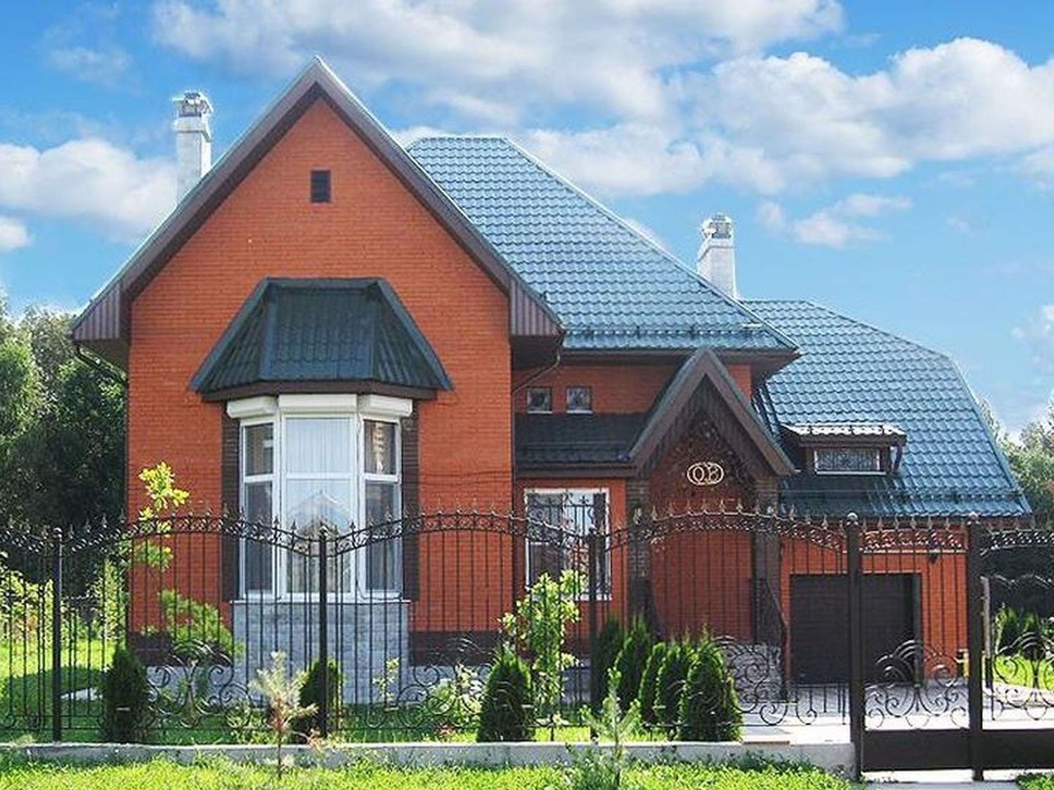 Превью для проекта в портфолио ««Вернигероде» - проект коттеджа с мансардой, с эркером и вторым светом, с гаражом, охотничий домик»