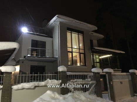 Проекты домов Альфаплан - «Три  семерки» - проект трехэтажного дома, гараж в цоколе, второй свет и панорамные окна, современный дизайн дома - превью дополнительного изображения №5