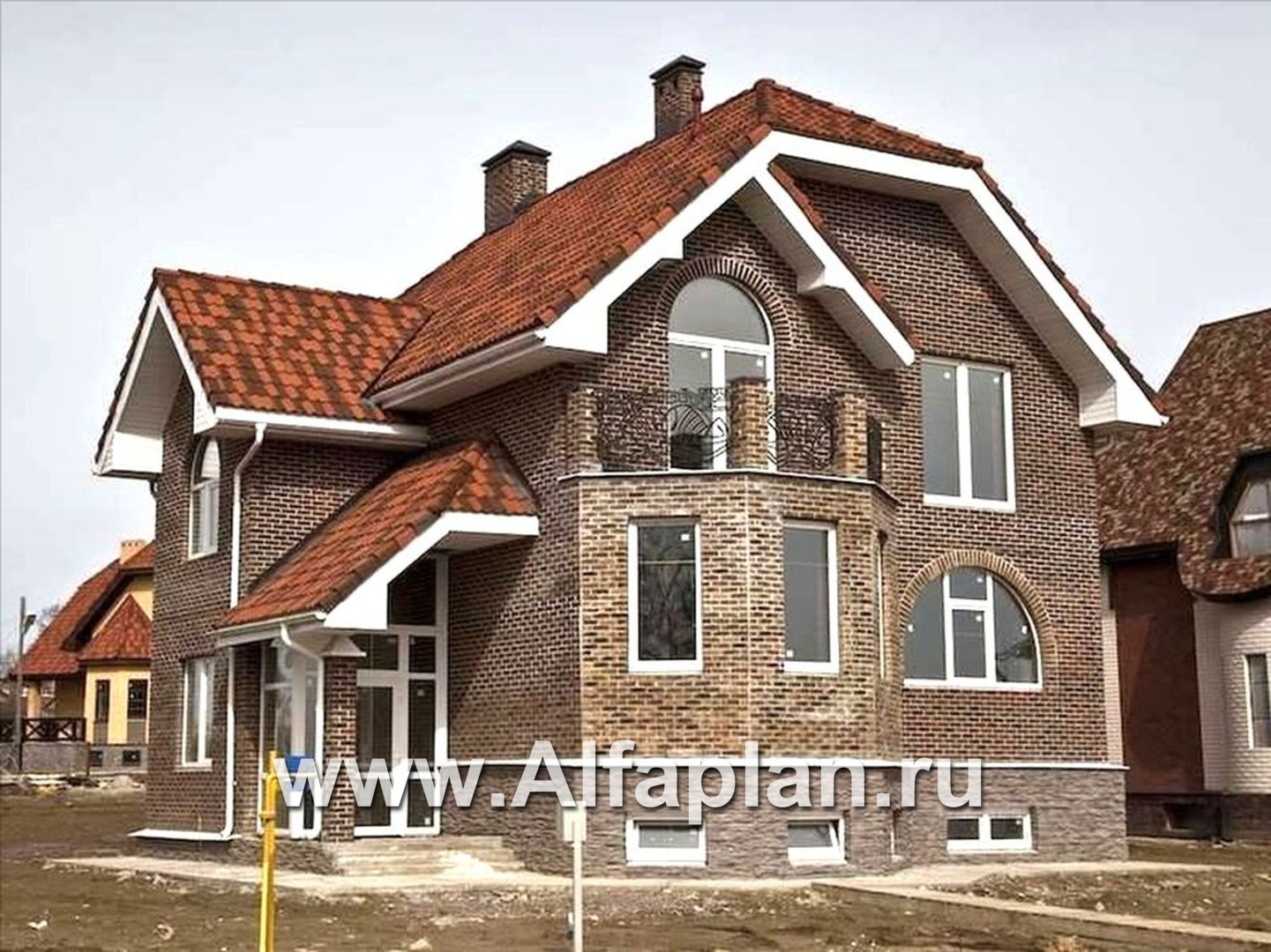 «Лаура» - проект двухэтажного загородного дома,с эркером и с террасой, с цокольным этажом - дизайн дома №2
